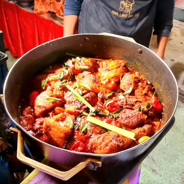 🇱🇰 Authentic local food in Nuwara Eliya