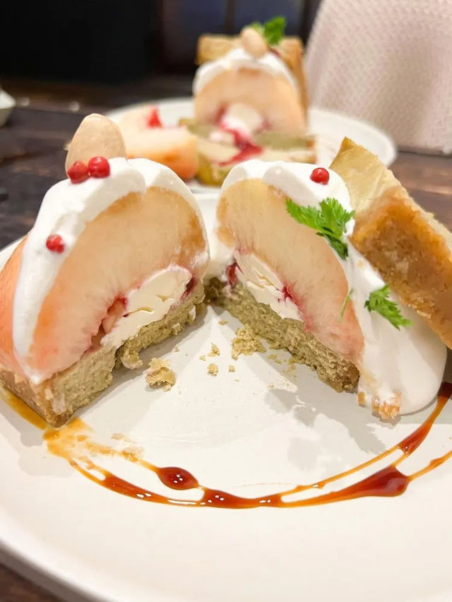 【福岡カフェ】フルーツとチーズケーキのコラボが楽しめる！