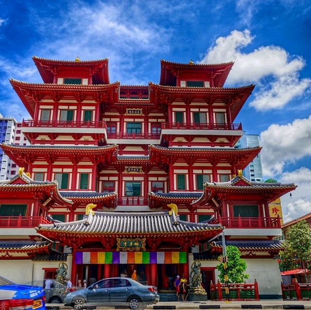 The Buddha Tooth Relic Temple and Museum