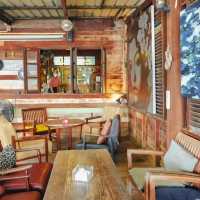 ร้านลับนั่งชิว☕️🍩