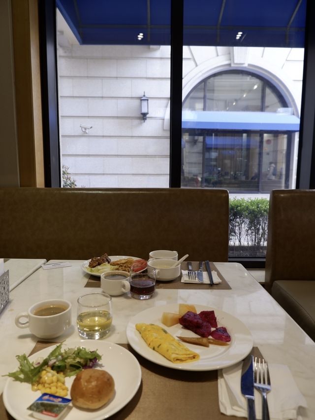 上海住宿篇，萬豪自助早餐也一般