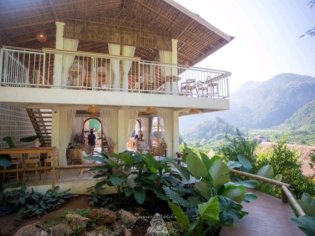 Akha Phamio Cafe เชียงราย