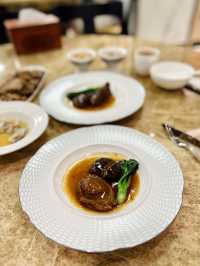 一個價錢吃到鮑魚`燕窩`海參`魚翅既潮洲菜😍🥢