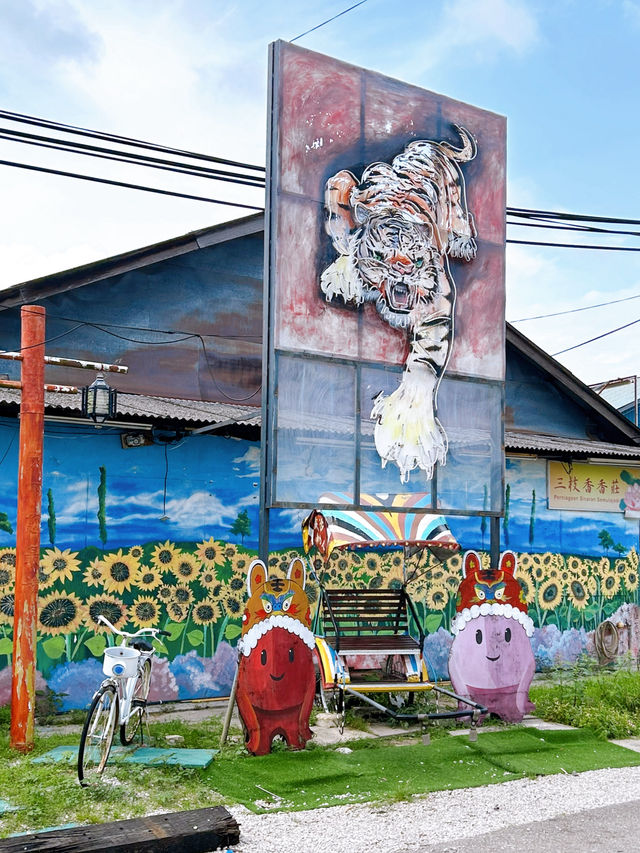 Giant Outdoor Art Gallery Kulai Street Art