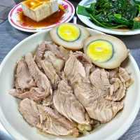 「鴨肉扁」經典美食代表，風味絕佳