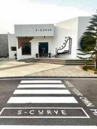 ☕ S-Curve Specialty Coffee Cafe