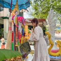 “วัดศาลาลอย“ วัดเก่าแก่คู่โคราชมากว่า 200 ปี