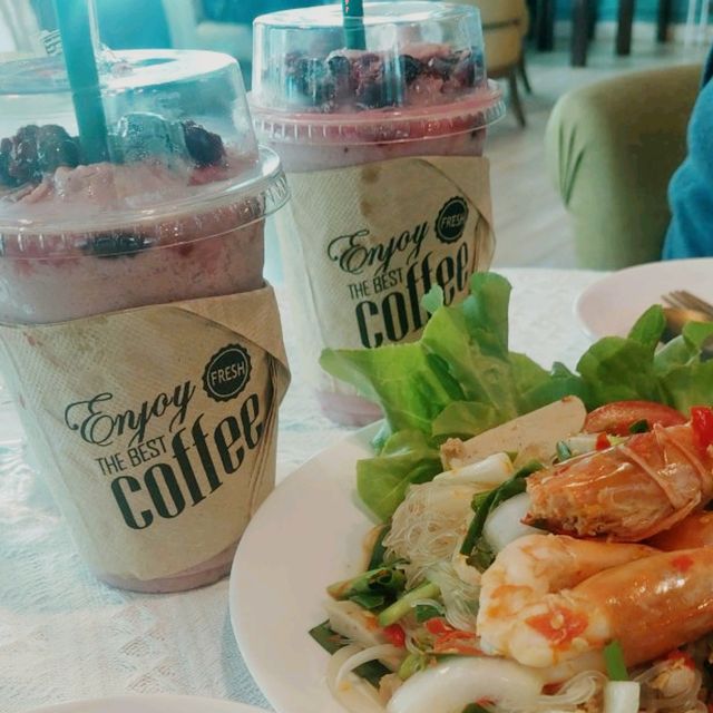 ☕️ CHARM COFFEE  🎂 ตลิ่งชัน สวนผัก 
