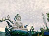 สักการะพระพุทธลีลา มณีนาคราช