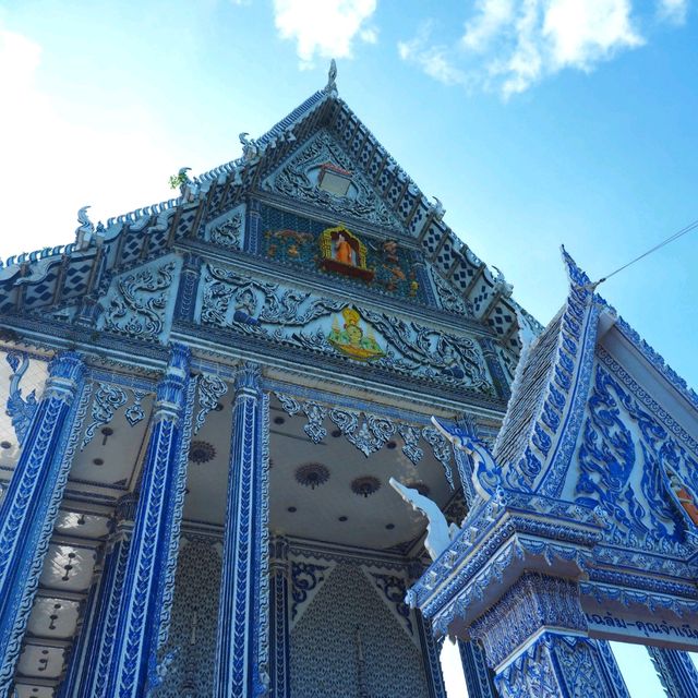โบสถ์สีน้ำเงิน วัดปากน้ำแขมหนู จ.จันทบุรี