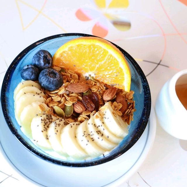 คาเฟ่แบบมีศิลป์ Rom cafe'