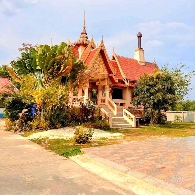Wat Mongkol Wararam