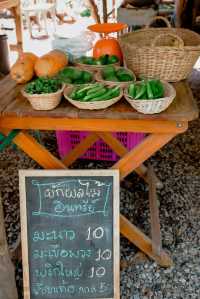 ตลาดซาวไฮ่ บ้านไฮ่บ้านเฮา