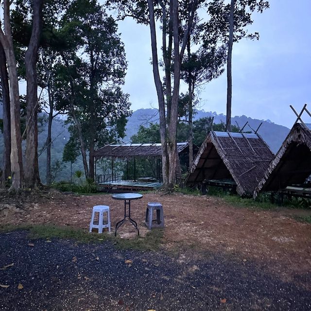 ชมวิวสวยๆ ที่ ดินแดงดอย