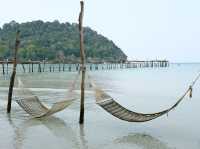สยามบีชรีสอร์ท ที่พักแสนสงบ ติดริมชายหาดในเกาะกูด