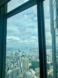 【九龍】香港麗思卡爾頓酒店：在103樓飽覽天際線美景，品嘗精緻美食
