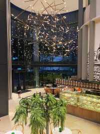 Elegant 5 stars hotel in the city centre 🌁🌆