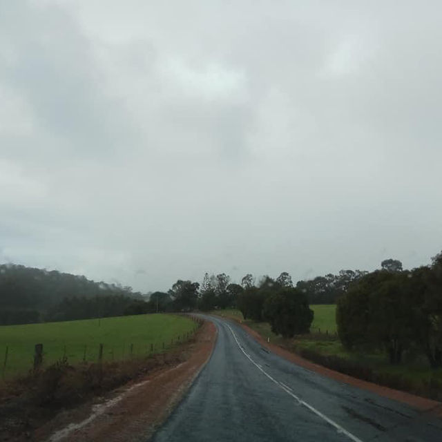 **Road Trip to Leeuwin Lighthouse: A Scenic Adventure**