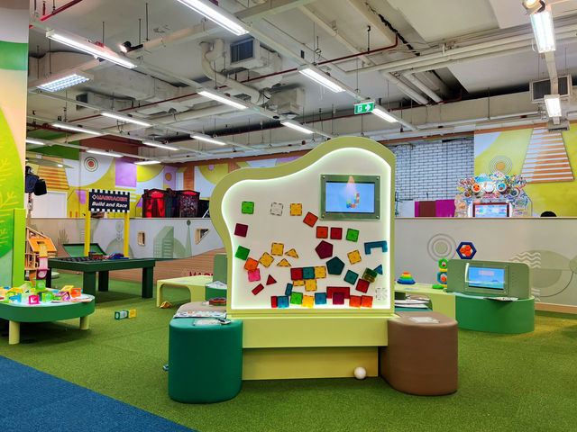 Kidzooona Gateway Ekkamai