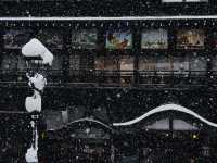 《銀山温泉》趣深い温泉街と雪景色