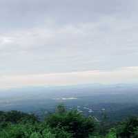 ภูล้านดาวแคมป์ ณ เขายายเที่ยง | สี่คิ้ว 