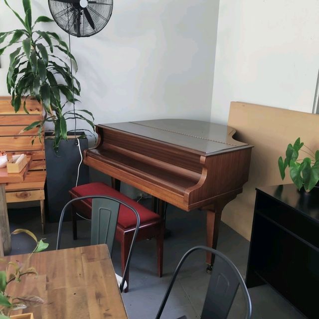 wonderful cafe