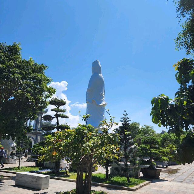 ไหว้เจ้าแม่กวนอิม องค์ใหญ่ที่สุดในเวียดนาม 🙏
