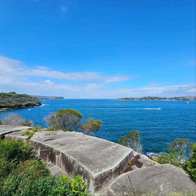 Exploring the Historic Inner Middle Head Battery
