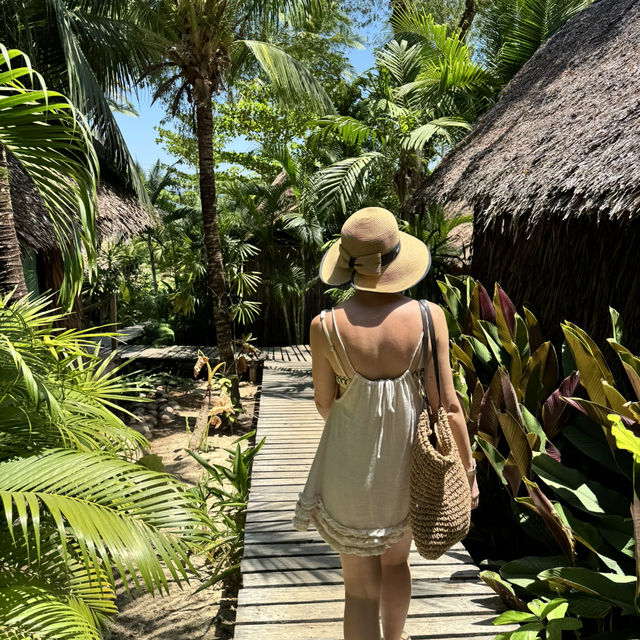 Take me back to this island paradise 🇹🇭 