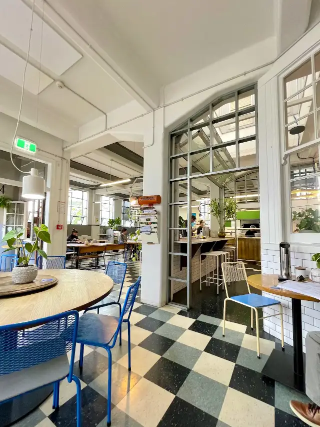 Postal Service Cafe