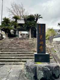 【寺院と教会の見える風景】