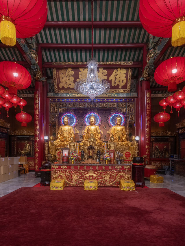 ทำบุญ เสริมดวง แก้ปีชงที่ วัดมังกรกมลาวาส 🏮