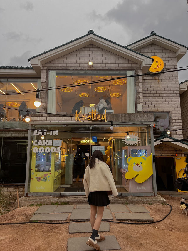 애월에서 달콤하게 즐기는 감성카페🍩