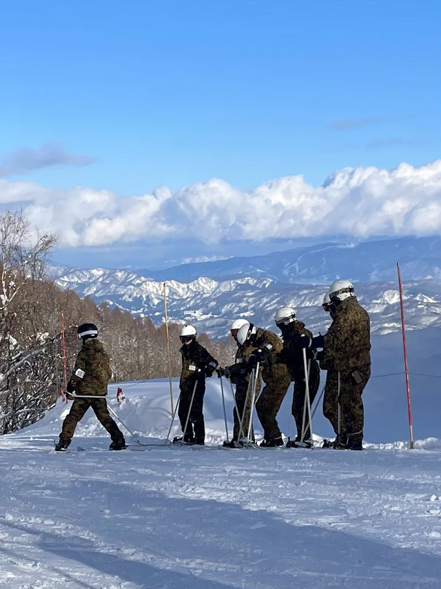 ⛷️ 赤倉溫泉滑雪之旅｜自駕遊妙高高原 & 野澤溫泉