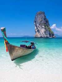 🏝️ Explore the Beauty of Phi Phi Islands! 🌊✨