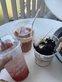 Dusk Cafe คาเฟ่ริมแม่น้ำสายบุรี