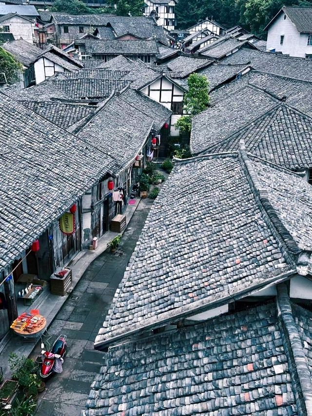 Discover the Legacy of Salt: Your Ultimate Travel Guide to Xianshi Ancient Town!