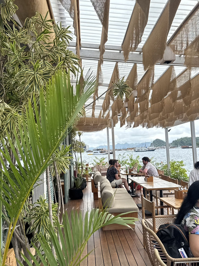 RELAXING RESTAURANT IN LABUAN BAJO 🇮🇩