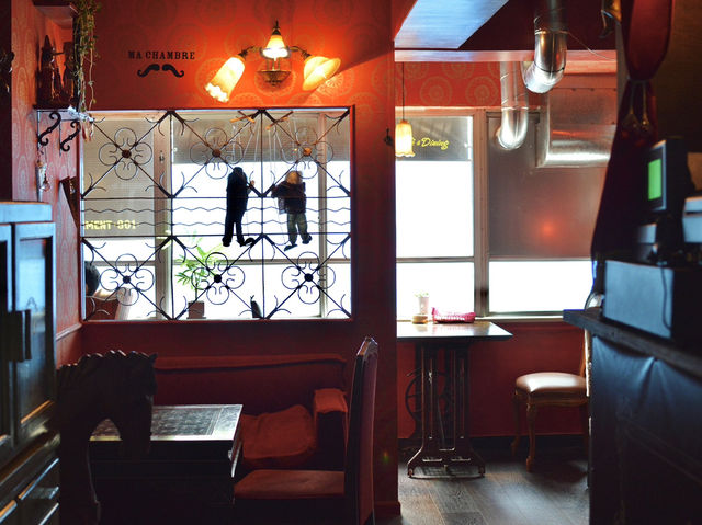 A Stylish French-Inspired Café in Shinjuku – APPARTEMENT301
