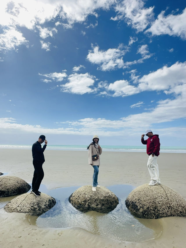 📍紐西蘭隱藏版童話小鎮 – 奧馬魯 Oamaru & 神秘巨石海灘 Moeraki Boulders Beach