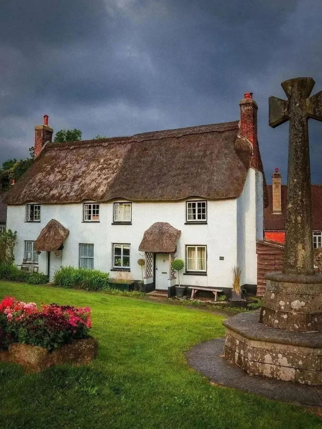 Discover Milldale, Peak District, England 