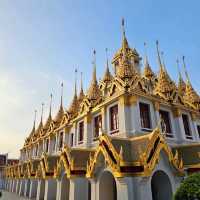 โลหะปราสาท 1ใน 3ของโลก