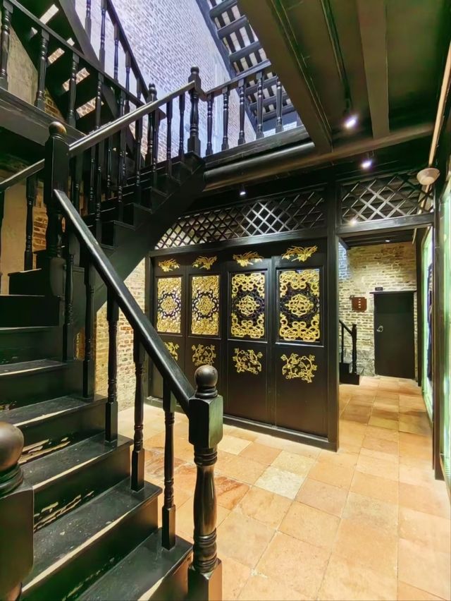 Bruce Lee’s Residence