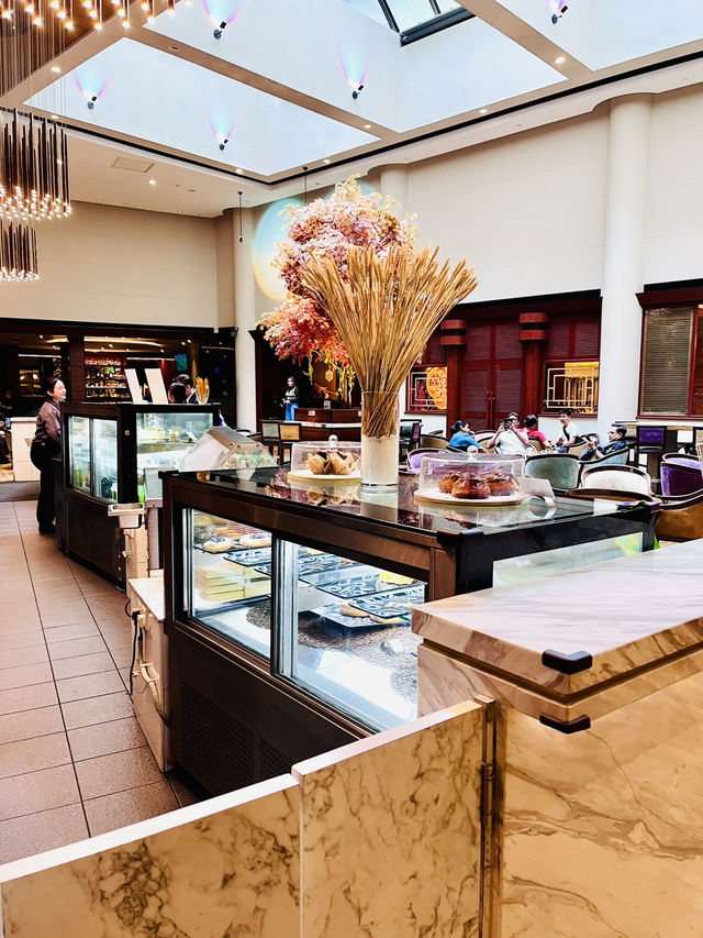 Xroads Xpress at Concorde Hotel: A Sustainable Culinary Escape