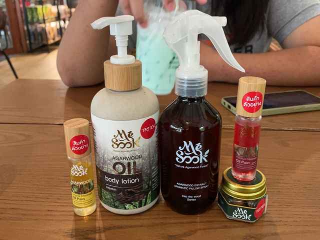 คาเฟ่กลางสวนป่าไม้หอมกฤษณา 🌿🍃 มีสุขฟาร์ม 🌿🍃