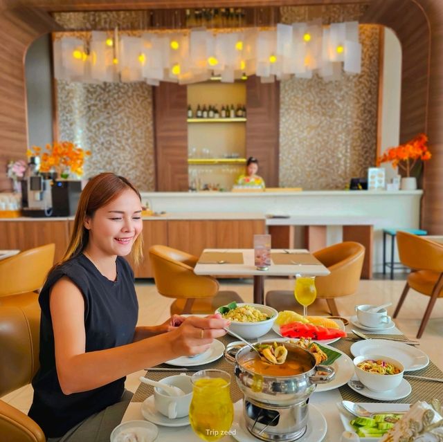 พักริมทะเล แช่ออนเซ็น กินชาบู #ศรีราชา