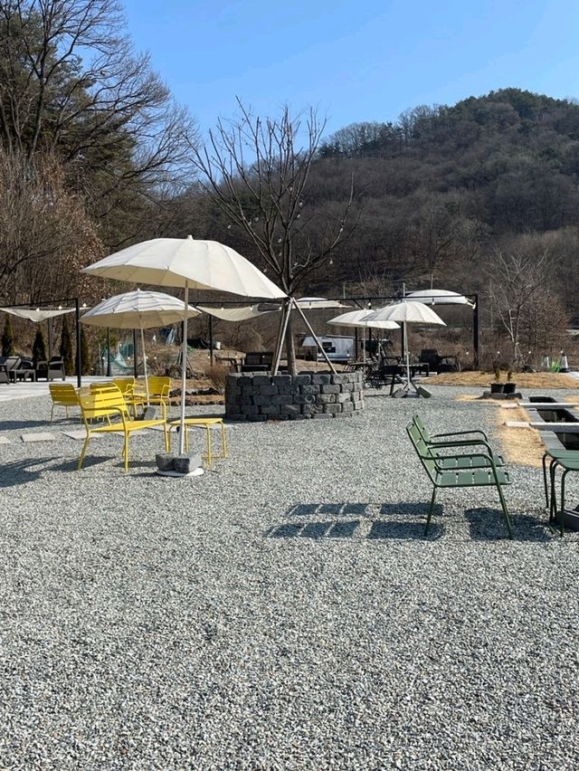 [🇰🇷ソンジュ]「マウントリ」– 大邱近郊・山のふもとの大空間カフェ