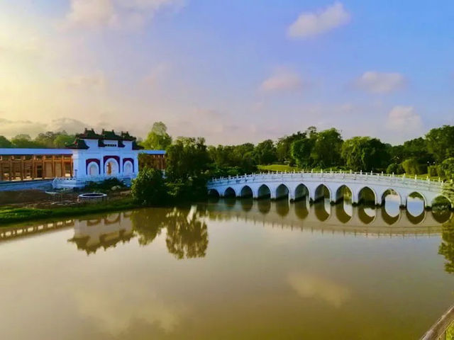 🏯 Step into Ancient China: A Day at Chinese Garden, Singapore  