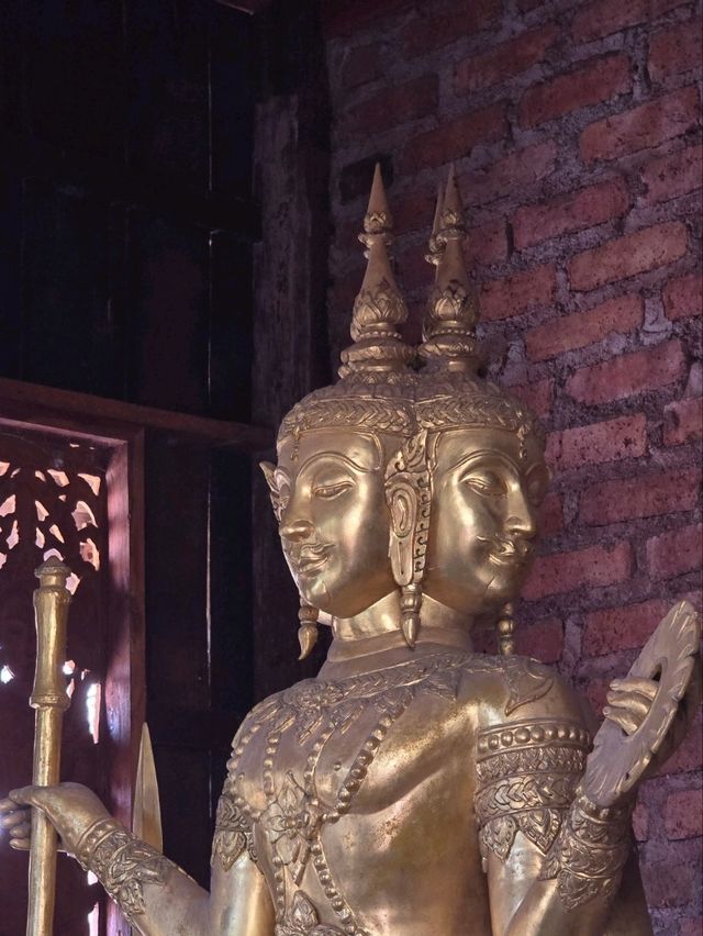 วัดไทยลื้อ วัดพระธาตุถิ่นแถนหลวง แพร่