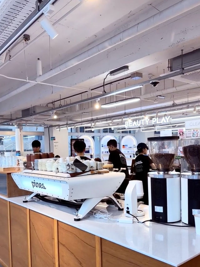 明洞💕人氣no.1咖啡店Pines